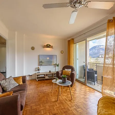 L'explorer, Vue Chateau Et Visitation, Exclusivite Lla Selections By Location * Annecy